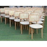 ghế gỗ phòng ăn gia đình