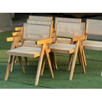 ghế gỗ nhà hàng khách sạn