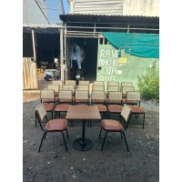 bàn ghế sắt cafe nệm lưng mây