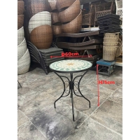 Bàn cafe sắt đá hoa văn