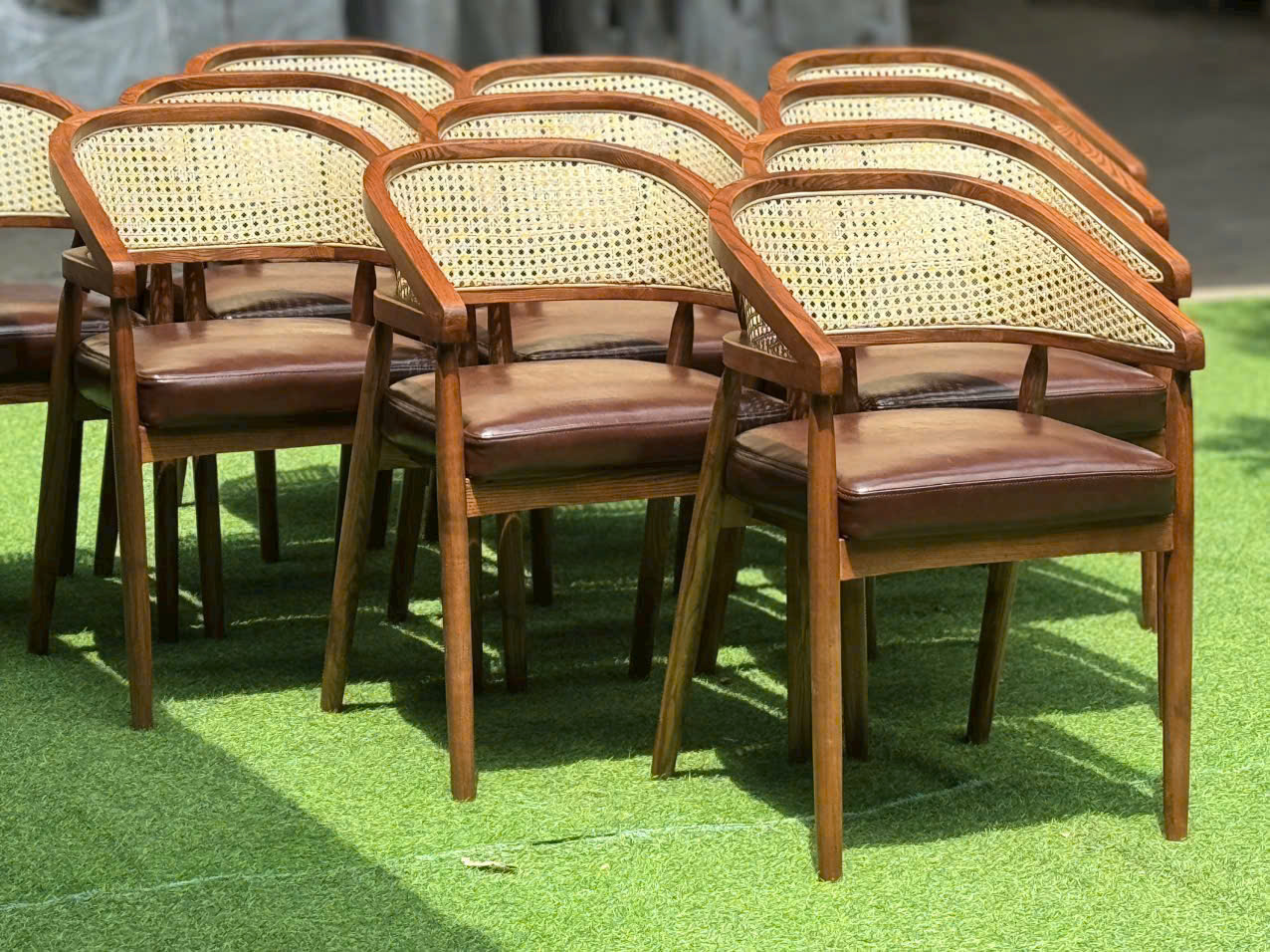 Bàn ghế cafe đẹp giá rẻ cho quán